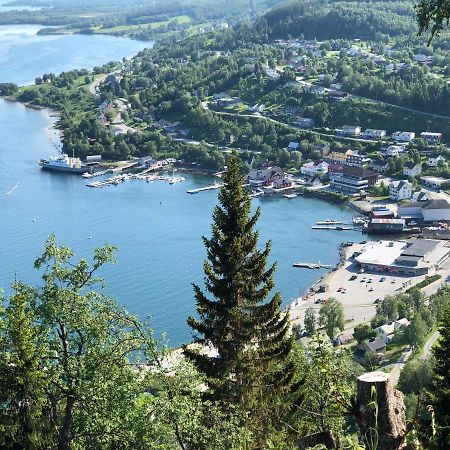Aaroybukt Guesthouse Aroybukta Bagian luar foto